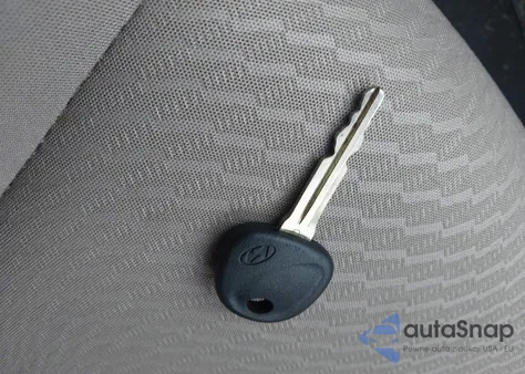 2016 Hyundai Elantra Se from USA, damaged, VIN 5NPDH4AE1GH726488